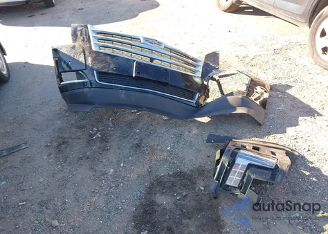 2017 Cadillac Escalade Luxury z USA, uszkodzony, nr VIN 1GYS4BKJ7HR351133